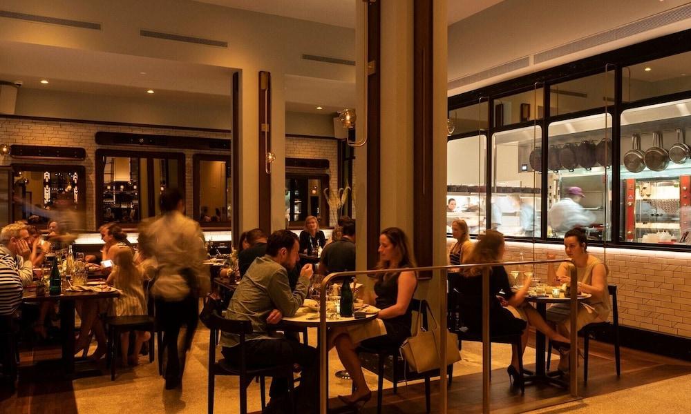 Hotel The Evelyn Nomad New York Esterno foto Interior of the restaurant
