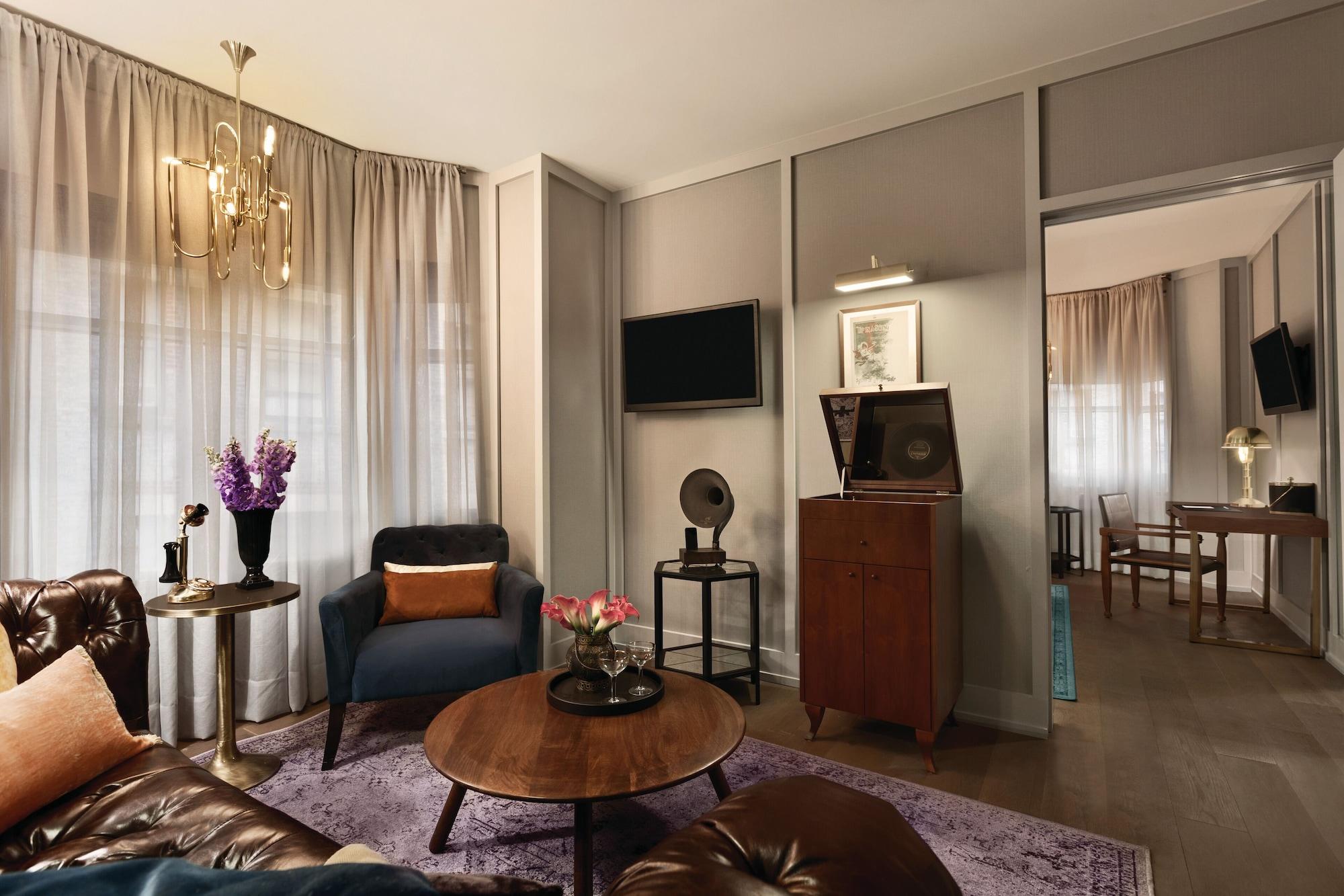 Hotel The Evelyn Nomad New York Esterno foto A suite at the hotel