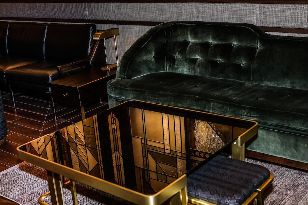 Hotel The Evelyn Nomad New York Esterno foto The interior of the restaurant