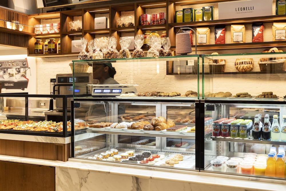 Hotel The Evelyn Nomad New York Esterno foto A pastry shop in Athens, Greece