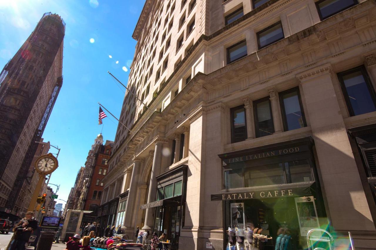 Hotel The Evelyn Nomad New York Esterno foto The building's facade