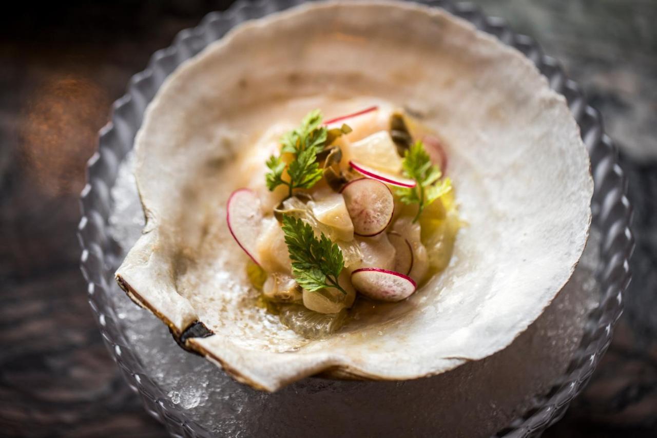 Hotel The Evelyn Nomad New York Esterno foto Scallop ceviche