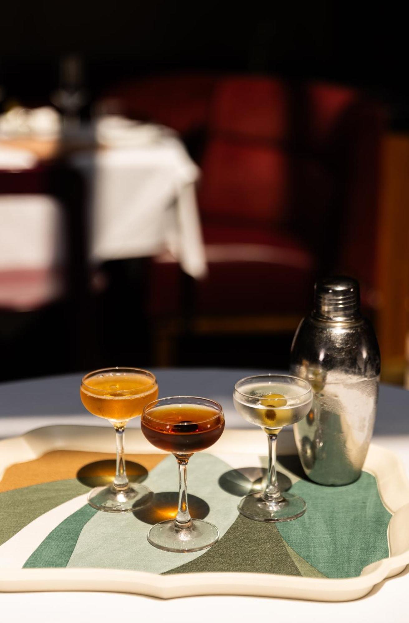 Hotel The Evelyn Nomad New York Esterno foto A selection of vermouths